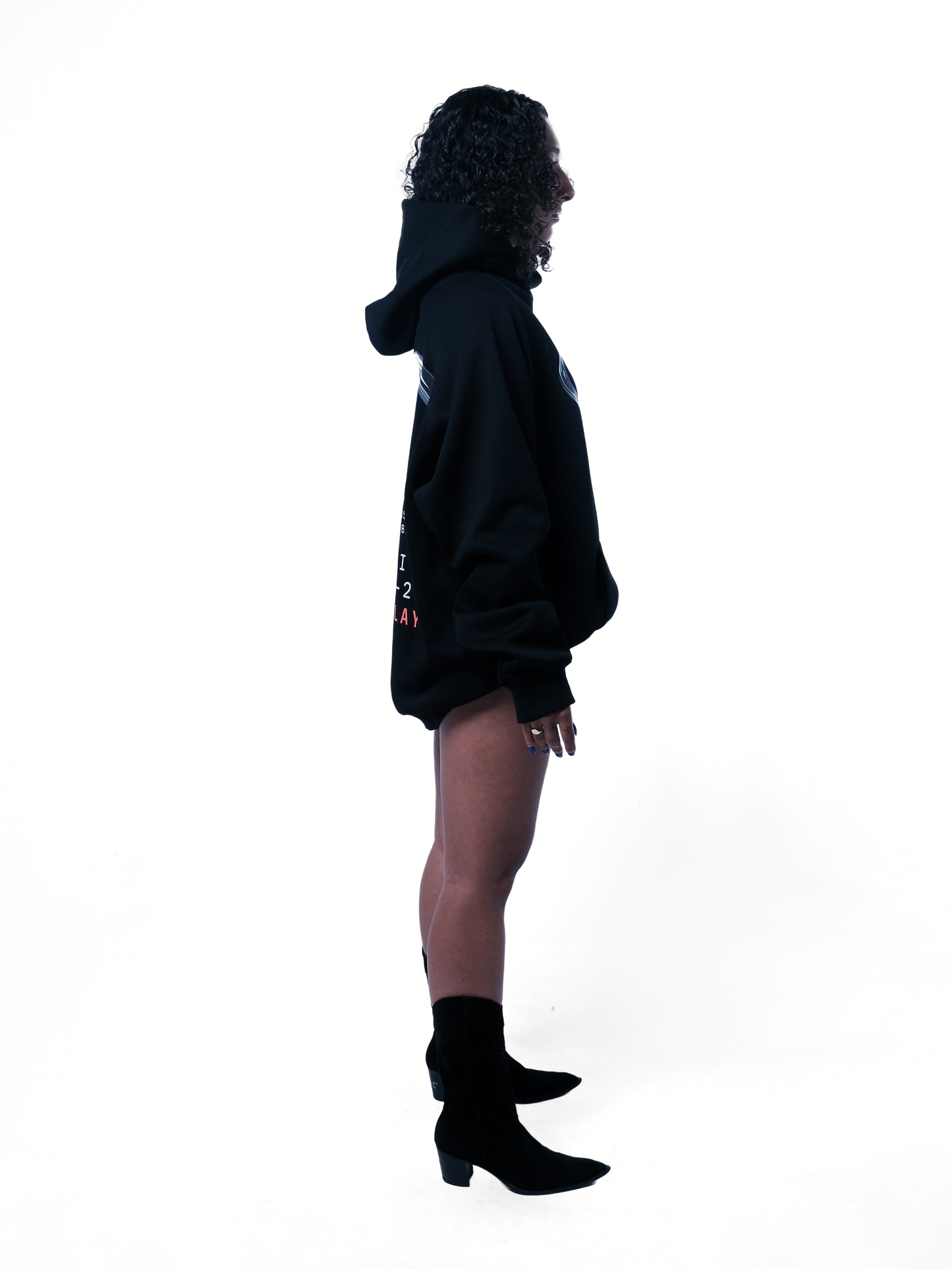 MAYTHEYKNOW T-SHIRT IN BLACK