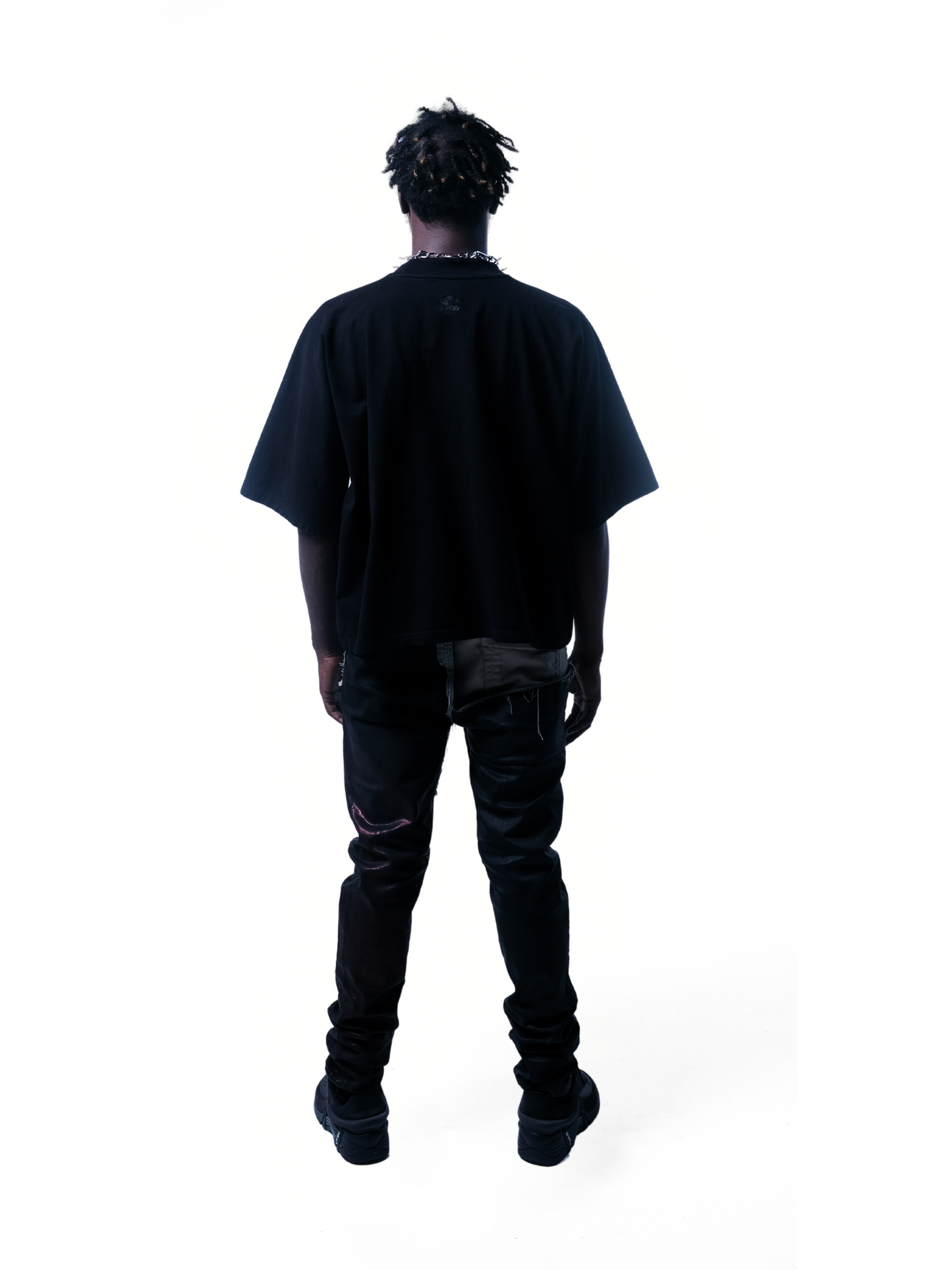 MONDAY BLUES T-SHIRT IN BLACK