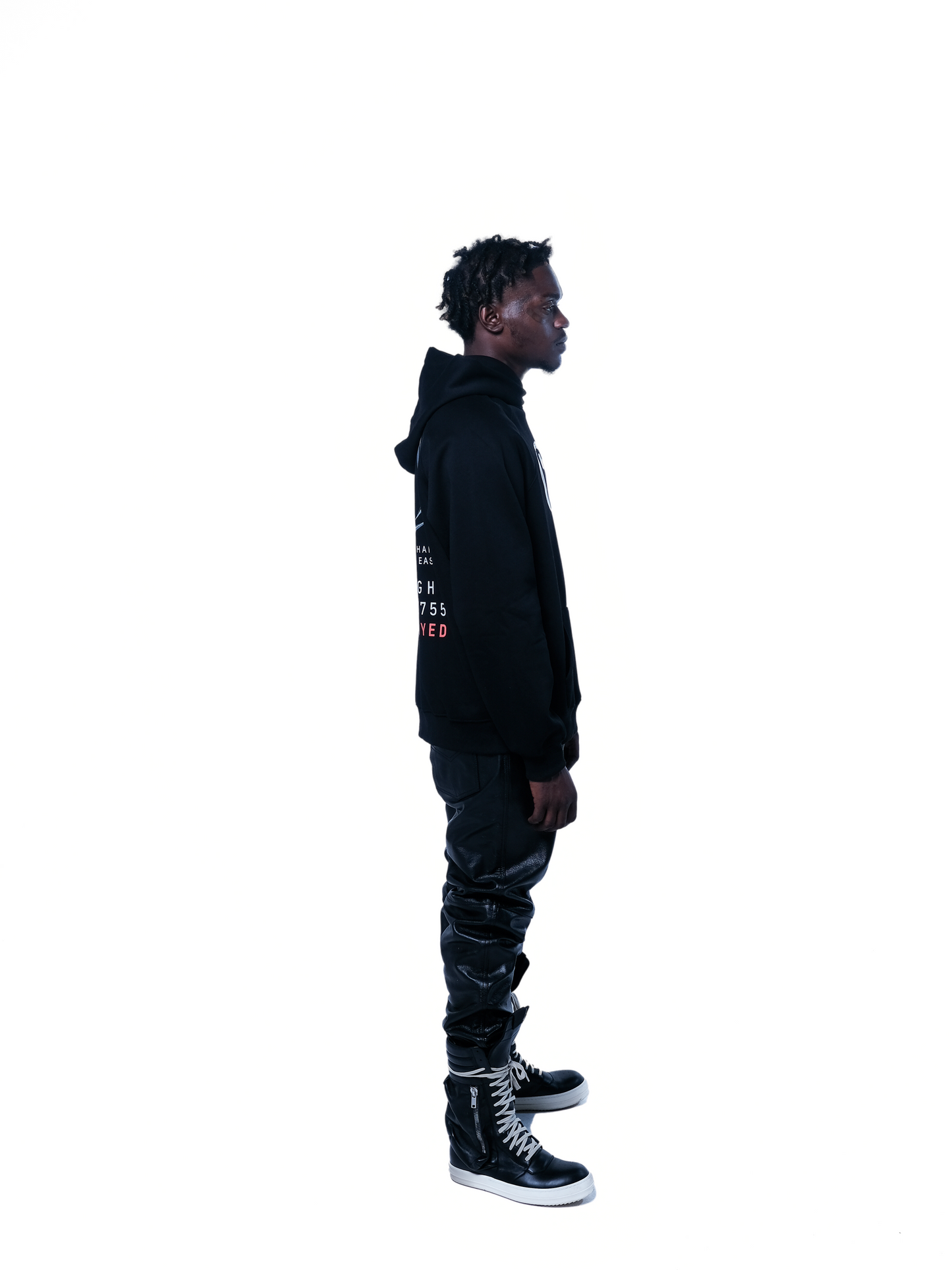 MAGNOLIA HOODIE OVERSIZED IN BLACK